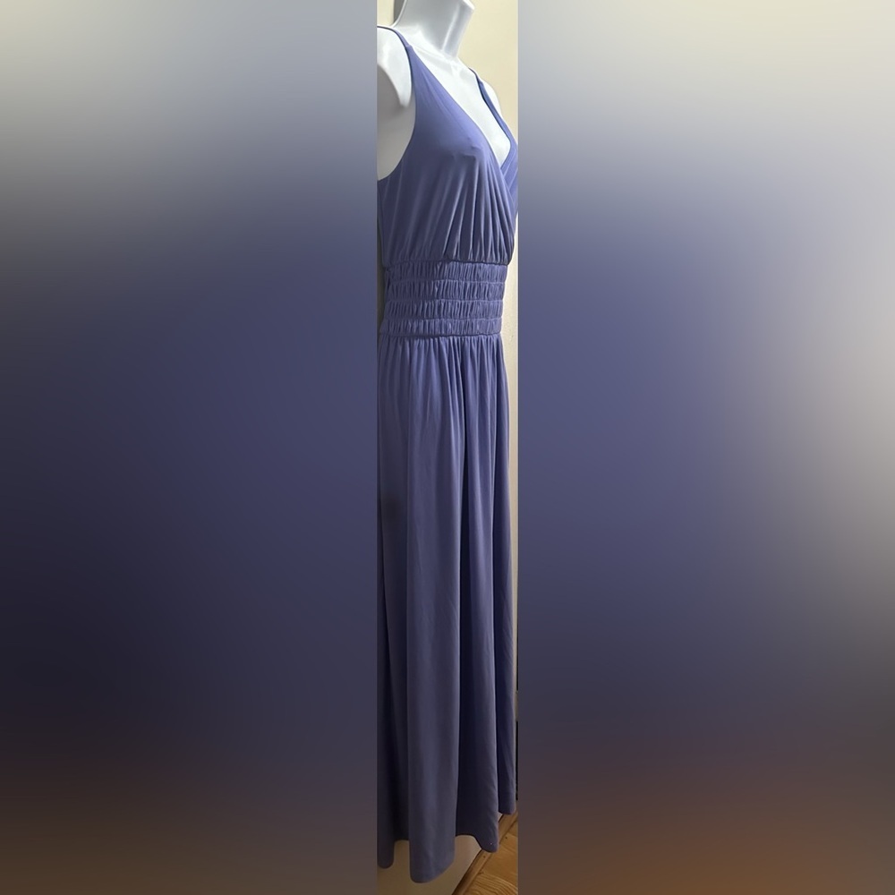 ✨💜White House Black Market WHBM Purple PeriwinkleV-Neck Ruched Maxi Dress Size M - Picture 12 of 16